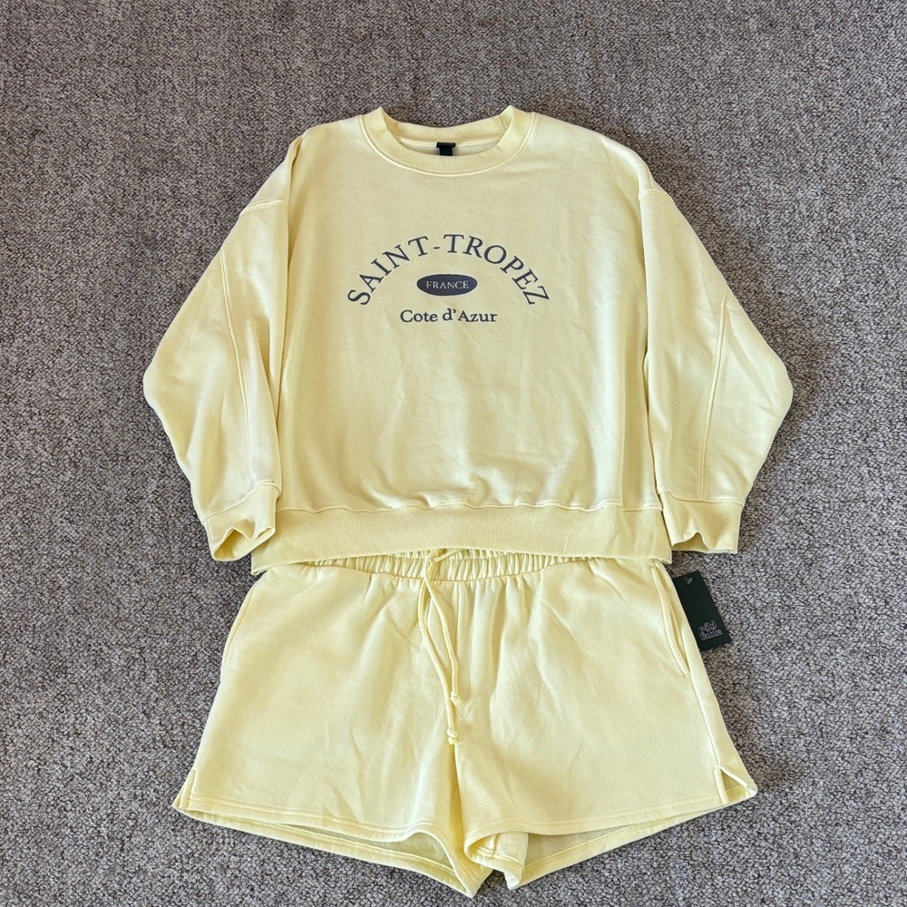 Yellow Saint-Tropez Sweatshirt and Shorts Set